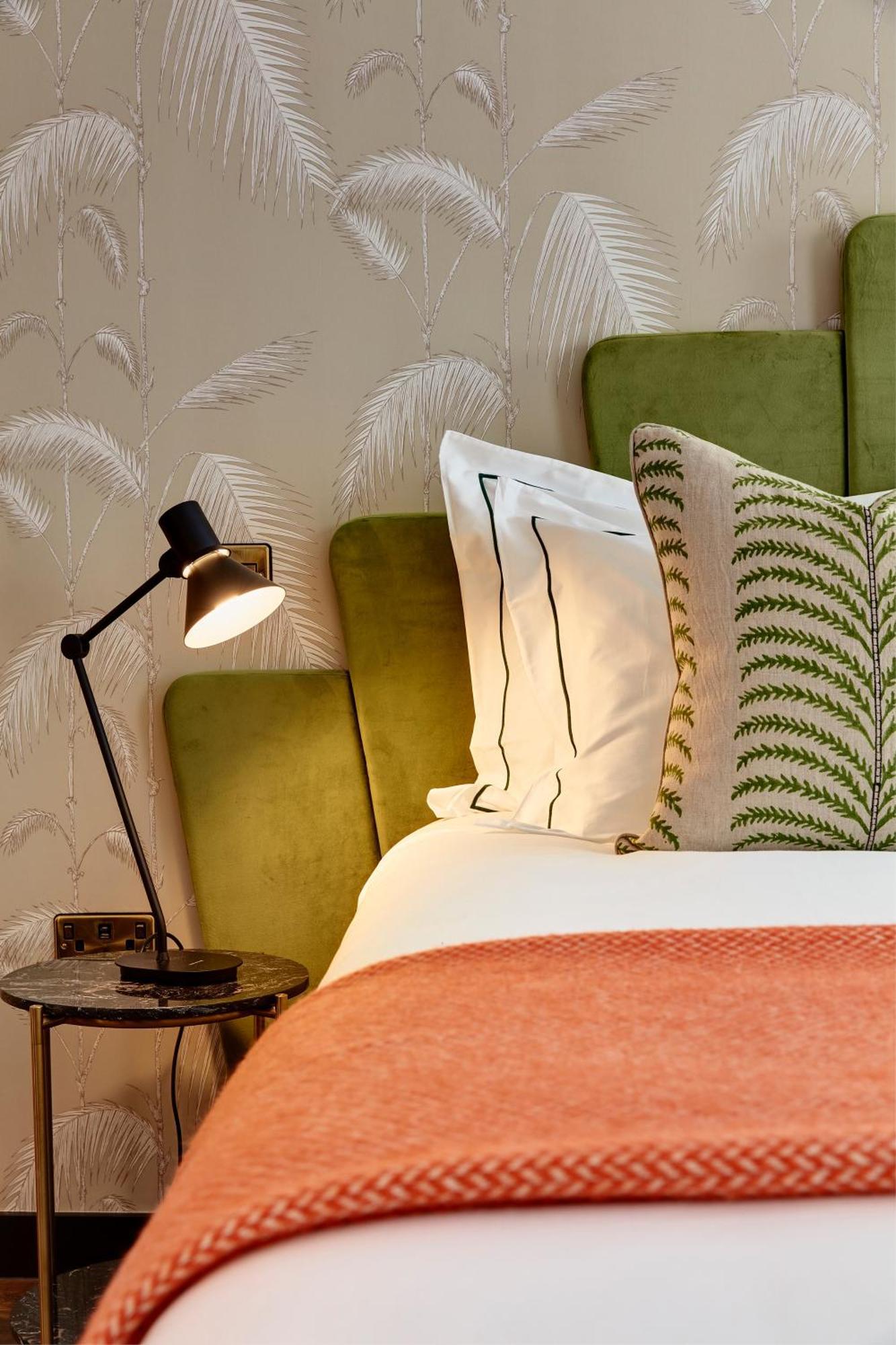 Brama Hotel Bromley Bagian luar foto